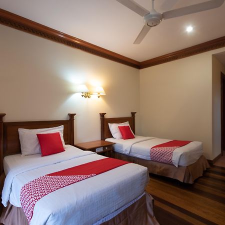 Super Oyo 89300 Zen Garden Resort Kampong Kundassan Extérieur photo