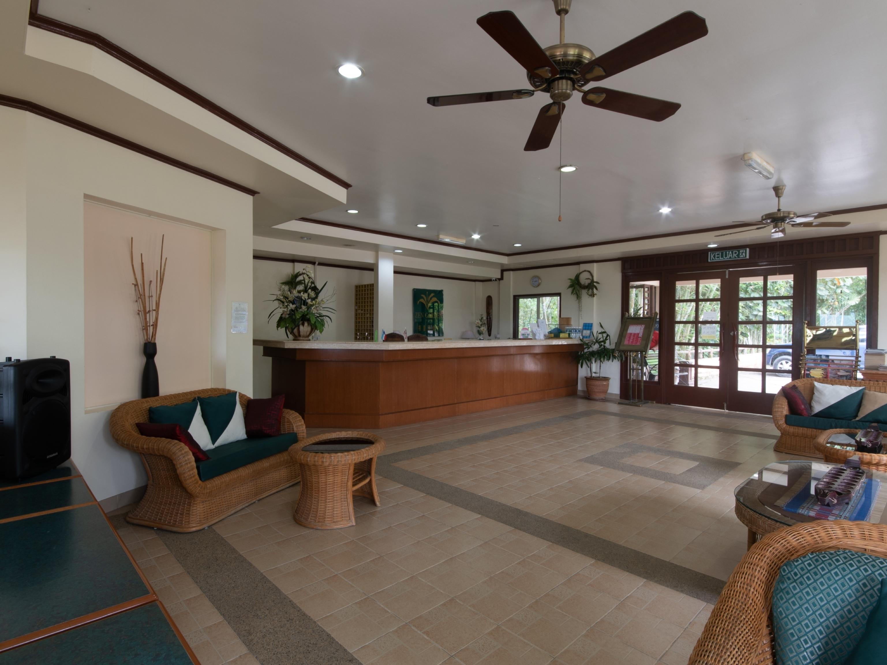 Super Oyo 89300 Zen Garden Resort Kampong Kundassan Extérieur photo